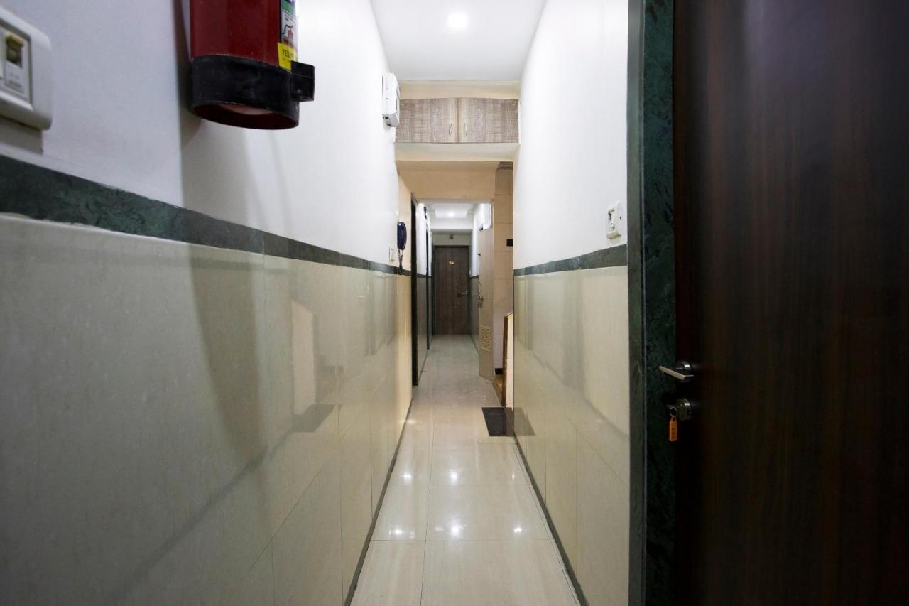 Hotel Royal Comfort Mumbai Exteriör bild
