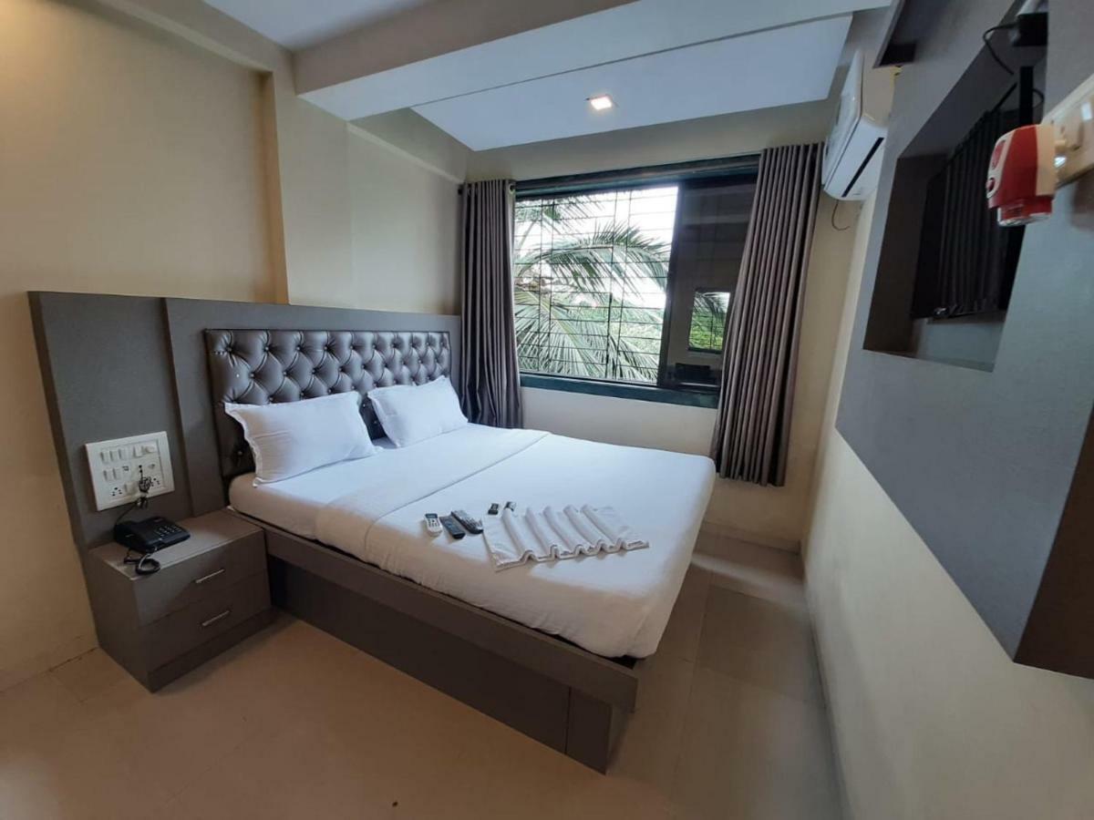 Hotel Royal Comfort Mumbai Exteriör bild